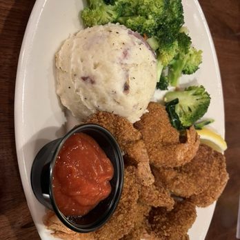St. Francis Brewery - Fried shrimp - Brewpubs Near Me - Saint Francis, Wisconsin St. Francis Brewery - Fried shrimp - Brewpubs Near Me - Saint Francis, Wisconsin