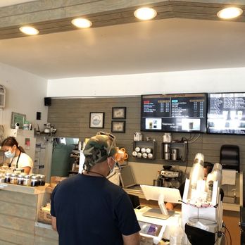 Teapresso Bar - Counter area - Coffee & Tea Near Me - Honolulu, Hawaii