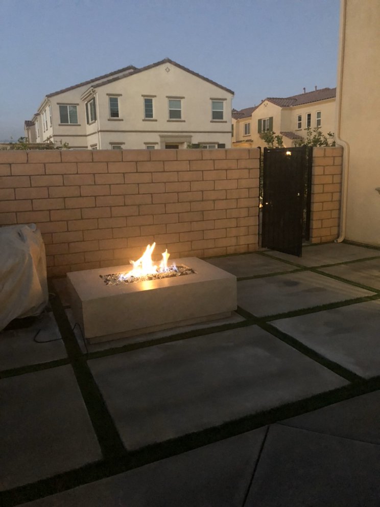 Slide of Legacy Concrete & Electrical