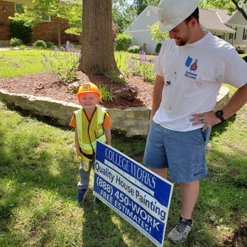 College Works Painting - Future intern in training joins the crew on-site at a freshly painted home. - Painters Near Me - Columbus, Ohio College Works Painting - Future intern in training joins the crew on-site at a freshly painted home. - Painters Near Me - Columbus, Ohio