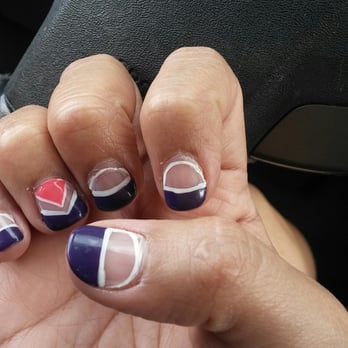 Stylish Nails - Right hand 10-27-15 Only 9 days after getting them done. - Nail Salons Near Me - Highland, California Stylish Nails - Right hand 10-27-15 Only 9 days after getting them done. - Nail Salons Near Me - Highland, California