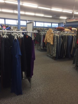 ST. VINCENT DE PAUL THRIFT STORE - Updated December 2025 - 322