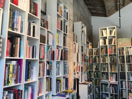 Peter Miller Architecture And Design Books by null