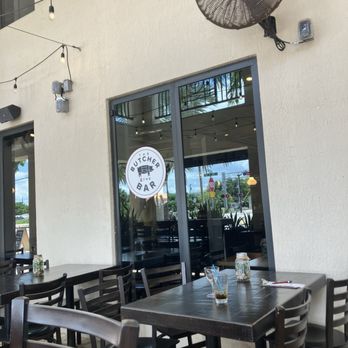 The Butcher and The Bar - Canine patio - Butcher Near Me - Boynton Beach, Florida The Butcher and The Bar - Canine patio - Butcher Near Me - Boynton Beach, Florida
