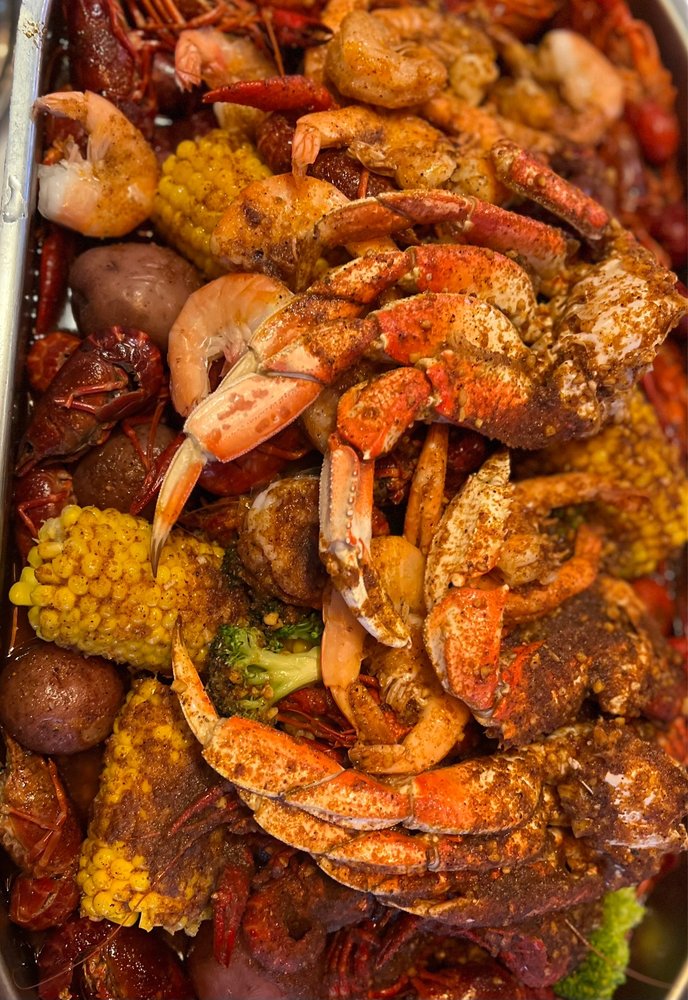 RED HOOK Updated October 2024 50 Photos & 72 Reviews 2844 New