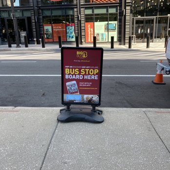 Big Bus Tours Chicago - Stop on route - Bus Tours Near Me - Chicago, Illinois