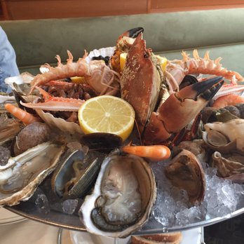 La Mascotte - Heaven , the 3rd most expensive fruit de mer , really good value - Brasseries Near Me - Paris, 75