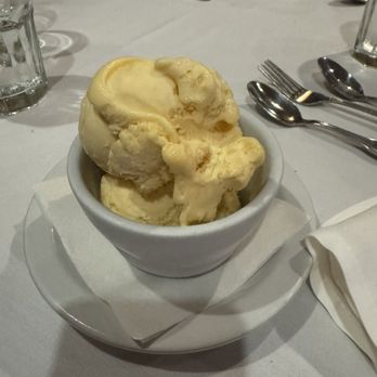 Mezza Luna Restaurant - Gelato, Sorbetto e Spumone - Italian Near Me - Half Moon Bay, California Mezza Luna Restaurant - Gelato, Sorbetto e Spumone - Italian Near Me - Half Moon Bay, California