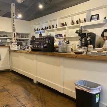 Ali'i Coffee - Honolulu - Inside - Coffee & Tea Near Me - Honolulu, Hawaii Ali'i Coffee - Honolulu - Inside - Coffee & Tea Near Me - Honolulu, Hawaii