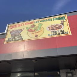a sign for a mexican restaurant a sign for a mexican restaurant