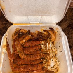 Londons Seafood Palace - Garlic Crab & Shrimp Tray