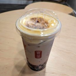 Creme brulee brown sugar milk tea Creme brulee brown sugar milk tea