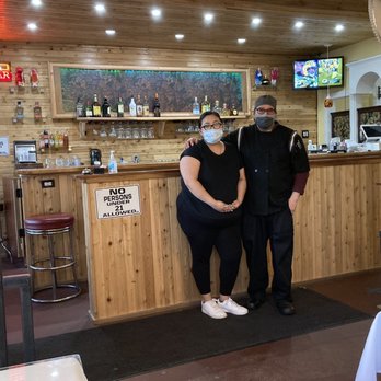 La Villa Mexican Restaurant - The lovely proprietors - Mexican Near Me - Seattle, Washington La Villa Mexican Restaurant - The lovely proprietors - Mexican Near Me - Seattle, Washington