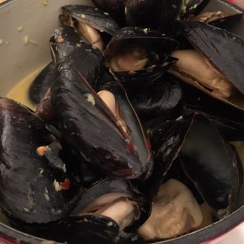 Ciro Food & Drink - Mussels in curry coconut sauce, large and many - Tapas/Small Plates Near Me - Wilmington, Delaware Ciro Food & Drink - Mussels in curry coconut sauce, large and many - Tapas/Small Plates Near Me - Wilmington, Delaware