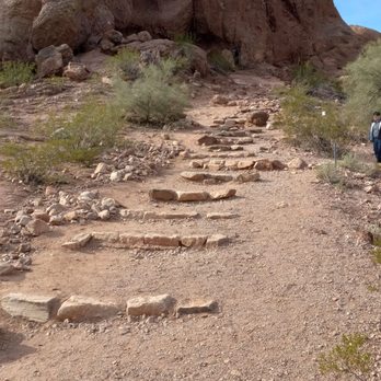 Hole-in-the-Rock - Path to the rock - Hiking Near Me - Phoenix, Arizona