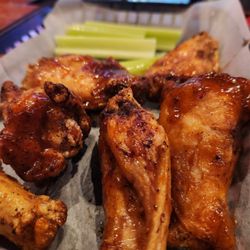 Whiskey Run Sports Bar & Grill - Wings with Whiskey Sauce