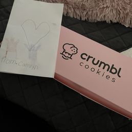 Pink signature box (The PINK box got my attention) with a lovely handmade birthday card Pink signature box (The PINK box got my attention) with a lovely handmade birthday card
