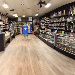 Green Apple Smoke Shop - Green Apple Smoke Shop