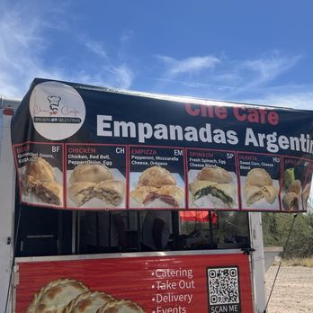 Che Cafe Empanadas Argentinas - Che Cafe Empanadas Argentina Food Truck - Empanadas Near Me - Tucson, Arizona