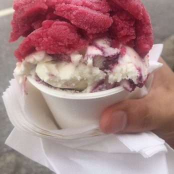 Rococo Ice Cream - Raspberry red wine sorbet and goat cheese blackberry - Ice Cream & Frozen Yogurt Near Me - Kennebunk, Maine Rococo Ice Cream - Raspberry red wine sorbet and goat cheese blackberry - Ice Cream & Frozen Yogurt Near Me - Kennebunk, Maine