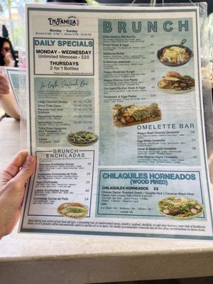 Menu photo 5 En Familia Anaheim, CA