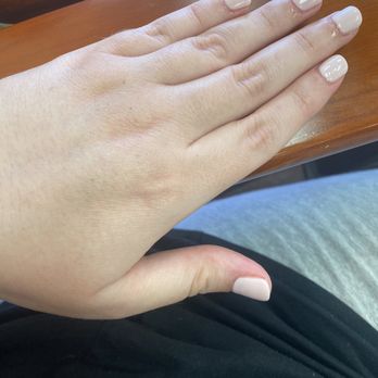 Holiday Nails - Gel manicure - Nail Salons Near Me - Los Angeles, California Holiday Nails - Gel manicure - Nail Salons Near Me - Los Angeles, California