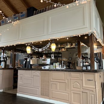 Insomnia Coffee - Coffee bar - Coffee & Tea Near Me - Cannon Beach, Oregon Insomnia Coffee - Coffee bar - Coffee & Tea Near Me - Cannon Beach, Oregon