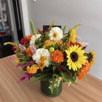Jayne's Flowers - Florists Near Me - Boston, Massachusetts