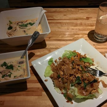 Manaow - Galanga soup, and Drunken Noodles @ Manaow Thai in Long Beach, CA. - Thai Near Me - Long Beach, California Manaow - Galanga soup, and Drunken Noodles @ Manaow Thai in Long Beach, CA. - Thai Near Me - Long Beach, California