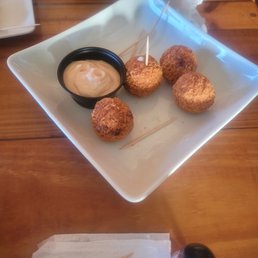 Chicken court on Bleu Chicken court on Bleu