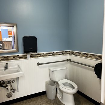 Wash It All - Clean bathroom - Laundry Services Near Me - Leander, Texas