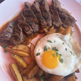 Cha Cha's Latin Kitchen - Carne Asada con Huevo - Bars Near Me - Brea, California