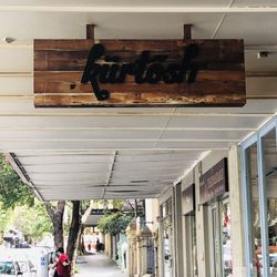 Kürtösh - Storefront