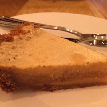 Holt's - Butterscotch bourbon pie - Pizza Near Me - Park Ridge, Illinois Holt's - Butterscotch bourbon pie - Pizza Near Me - Park Ridge, Illinois