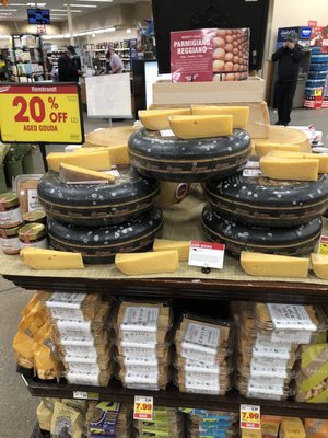 Fred Meyer by null