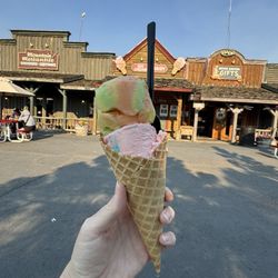 Old Bryce Town Ice Cream - Rainbow sherbet and bubblegum