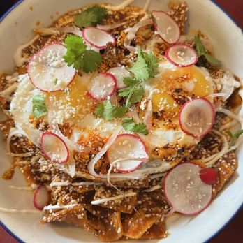 Tenampal - Chilaquiles - Mexican Near Me - Los Angeles, California Tenampal - Chilaquiles - Mexican Near Me - Los Angeles, California