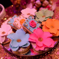 Milo's Pastry - Custom Cookies