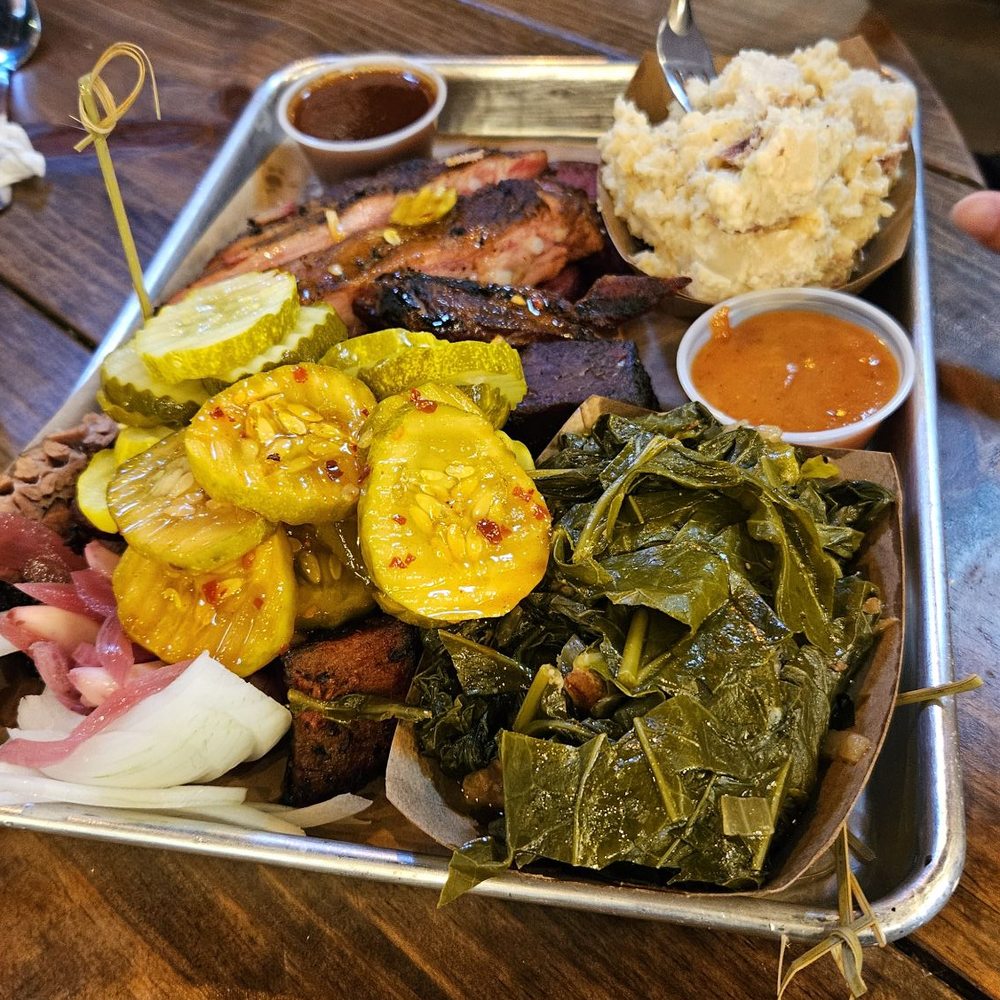 OAK'D BBQ - BBQ Plate  Brisket 7/10 Pork ribs 6/10 Sausage 7/10 Collard greens 8/10 Potato salad 6/10 Burnt ends 4/10 - Barbeque Near Me - Addison, Texas
