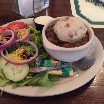 Six Pence Pub - Beef Guinness - American Near Me - Blowing Rock, North Carolina
