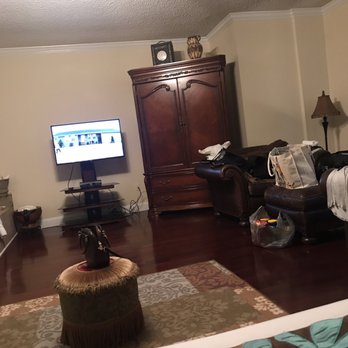 Colts Neck Inn Hotel - Tv sitting area - Hotels Near Me - Colts Neck, New Jersey Colts Neck Inn Hotel - Tv sitting area - Hotels Near Me - Colts Neck, New Jersey