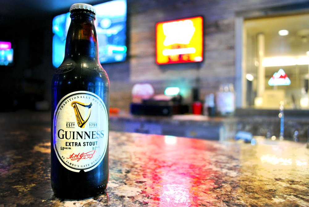 Social spots from River Card Casino