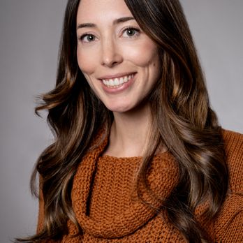 Zen Studios LA - LinkedIn Headshot - Session Photography Near Me - Los Angeles, California