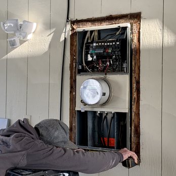 Marin SF Electric - Removing the old Zinsco panel. - Electricians Near Me