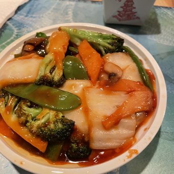 Hing Wang Chinese Restaurant - Veggies with garlic sauce - Chinese Near Me - Lewes, Delaware