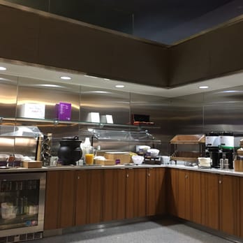 United Club - The breakfast bar - Airport Lounges Near Me - Arlington, Virginia United Club - The breakfast bar - Airport Lounges Near Me - Arlington, Virginia