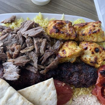 The Grill at Vine Ripe - Grill Combo Plate - Mediterranean Near Me - La Mesa, California