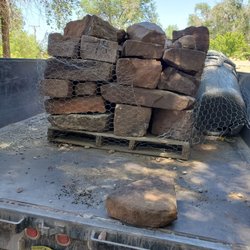 ABQ Landscaping & Maintenance - Beautiful boulders