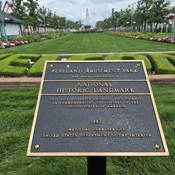Playland Park - Playland Park National Historic Landmark Plaque by the Entrance - Amusement Parks Near Me - Rye, New York