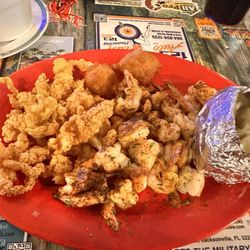Trent’s seafood & Grill - Clam strips and shrimp
